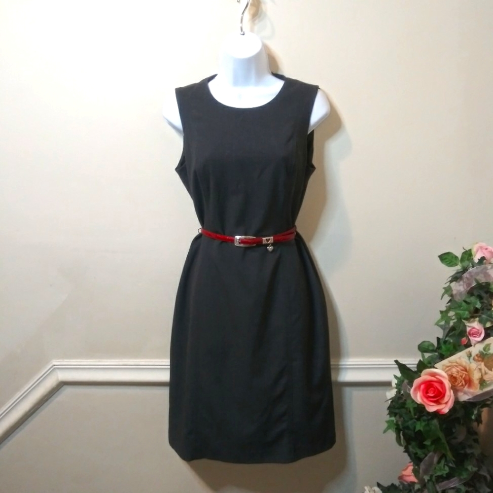 Vicky Tiel American Fashion & Couture Designer Charcoal Gray Sheath Dress
